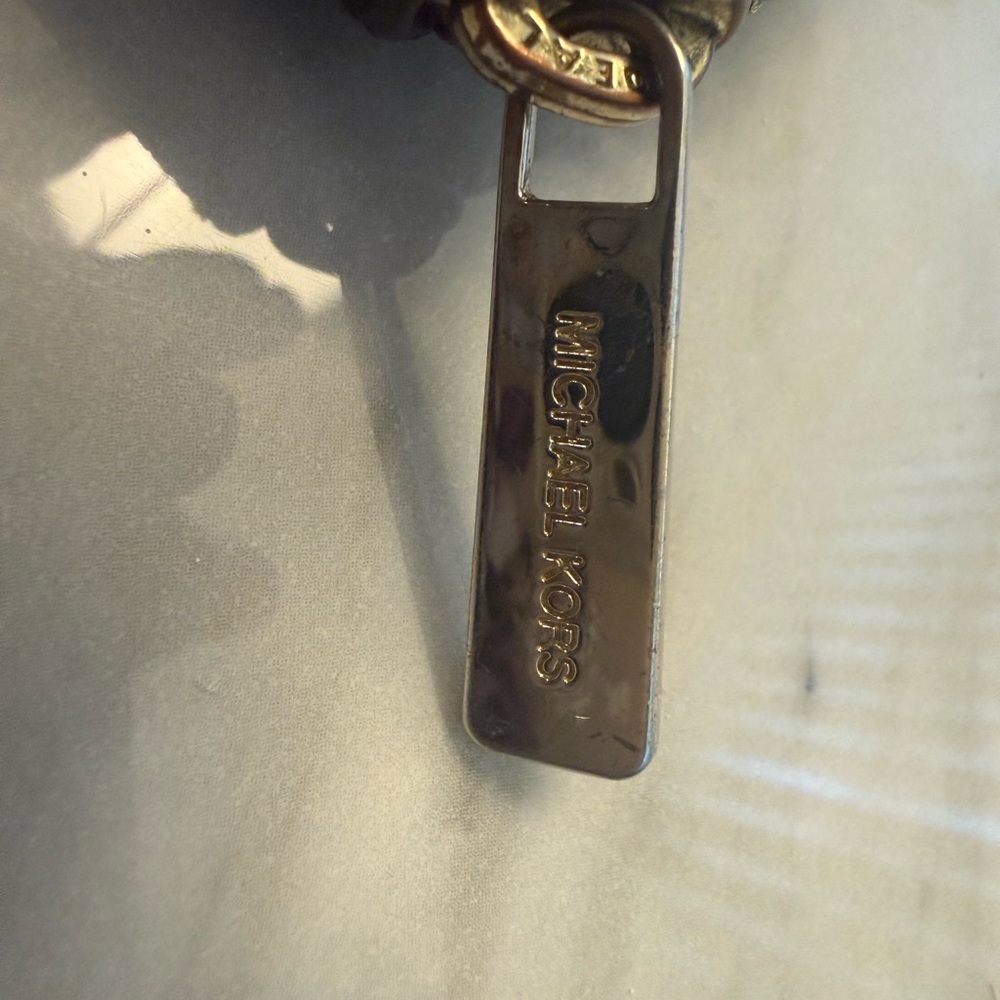 Michael Kors Gold and Brown Small Wallet - Picture 2 of 12